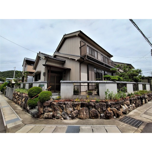 岐阜市岩井１丁目の一戸建て