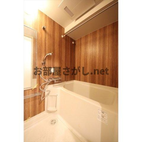 ハーモニーレジデンス早稲田【ペットOK、水商売可／12月中旬入居可】の浴室|きれいな内装です