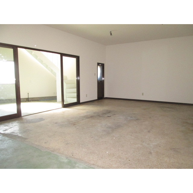 岐阜市春近古市場南の住宅付店舗一部の内装|1階テナント