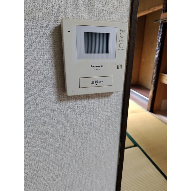 古市場西畑貸家の設備|モニター付インターホン