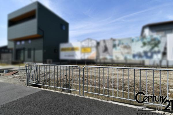 橿原市四条町の売地のその他|■現地撮影写真■建築条件なし！お好きな工務店・ハウスメーカーにて建築していただけます！