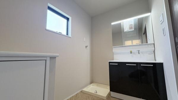 【独立洗面台】 | 川西市加茂1丁目　新築戸建