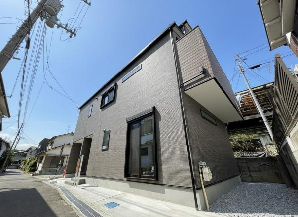 【前面道路含む現地写真】 | 川西市加茂1丁目　新築戸建