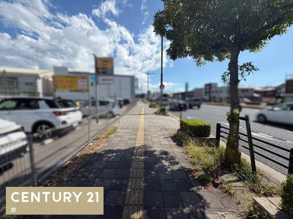 和歌山市吹上4丁目　土地の前面道路含む現地写真