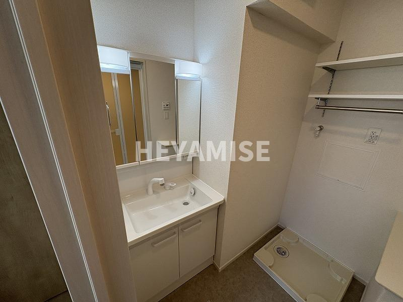 ビエント　デ　ルイの洗面所|※室内画像は別号室のもの