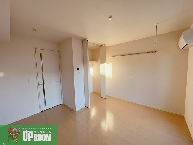 サンシティ スズイ Ｅの居間・リビング