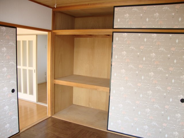 コーポラス美和の収納|東洋室収納