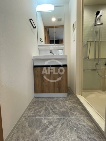 ファーストフィオーレ谷町六丁目フェリシアの洗面所|ファーストフィオーレ谷町六丁目フェリシア　洗面脱衣所