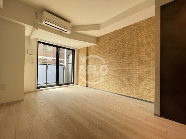 ファーストフィオーレ谷町六丁目フェリシアの居間・リビング|ファーストフィオーレ谷町六丁目フェリシア　洋室