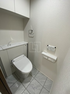 【トイレ】 | リーガル南久宝寺Ⅱ | リーガル南久宝寺II　温水洗浄便座