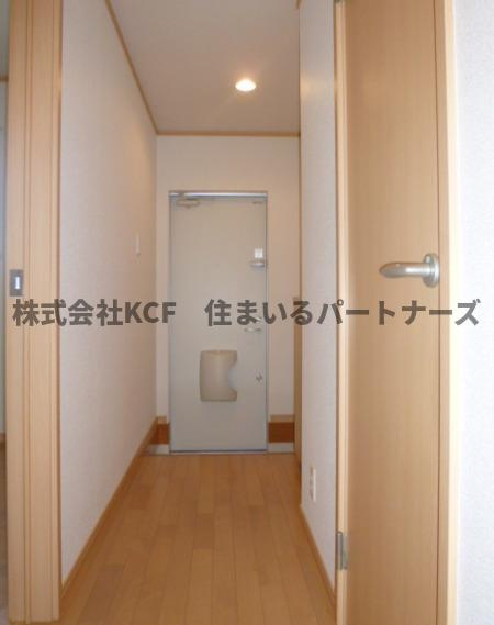 グランドアマレーVI番館の玄関|ゆったりとした玄関です