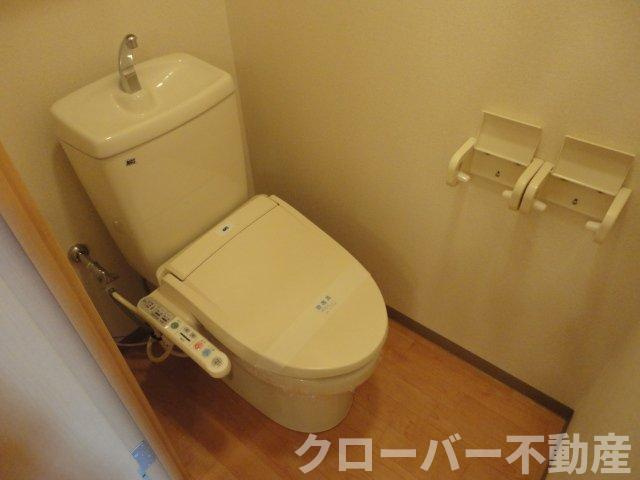 ボア・ソルテのトイレ|シャワー付トイレ