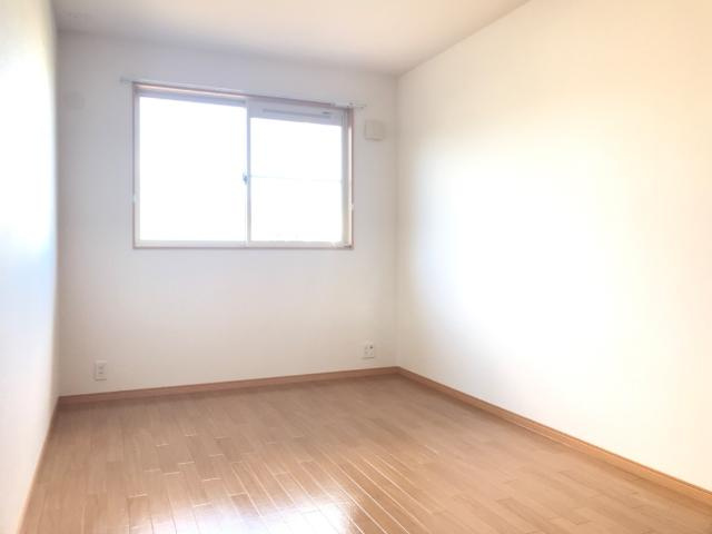 ソレイユＮの内装|北洋室