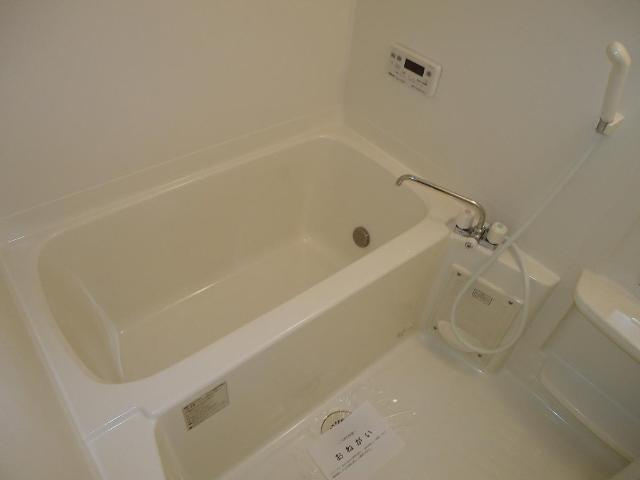 ソレイユＮの浴室|浴室