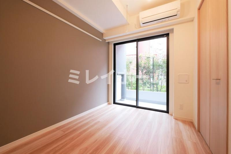 ラフィスタ羽田の居間・リビング