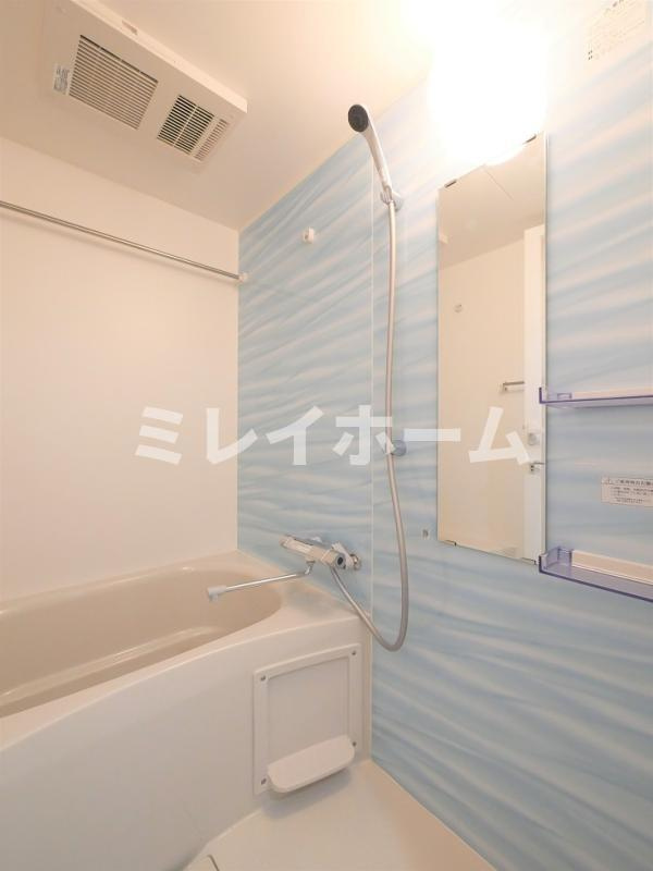 ラフィスタ羽田の浴室