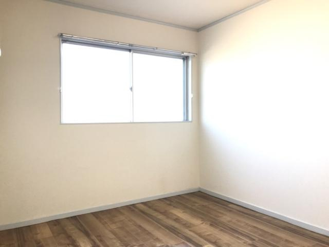 グレイスヴィラ萩山の内装|北洋室