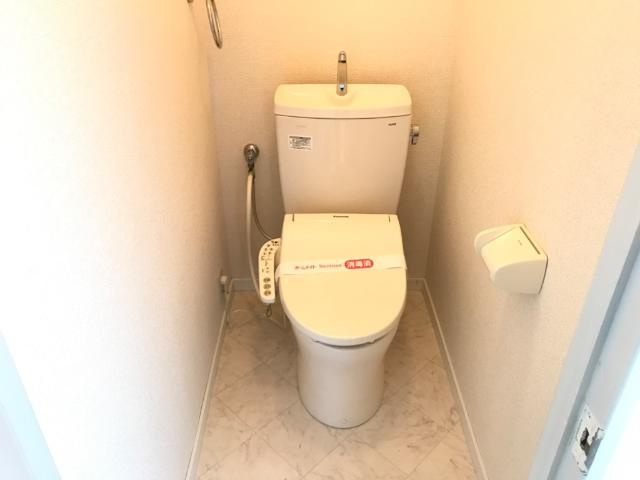 グレイスヴィラ萩山のトイレ|シャワー付トイレ