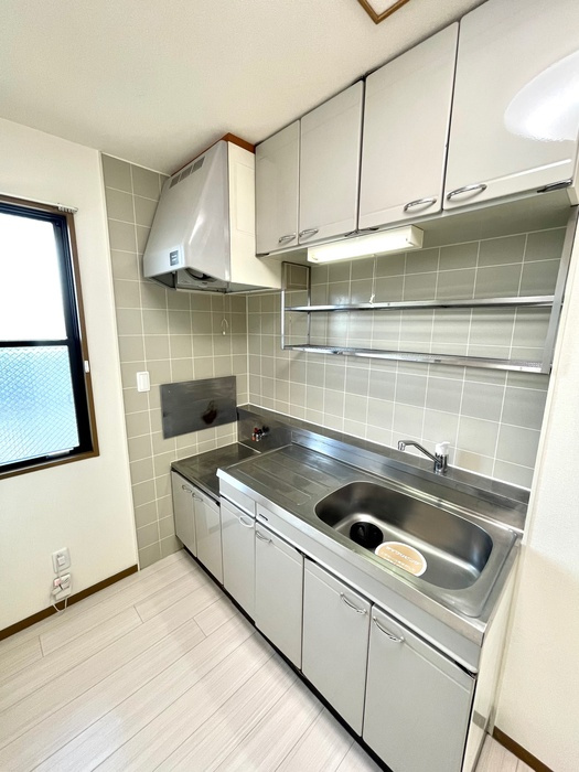 ヴィラ・ロワイヤル壱番館のキッチン