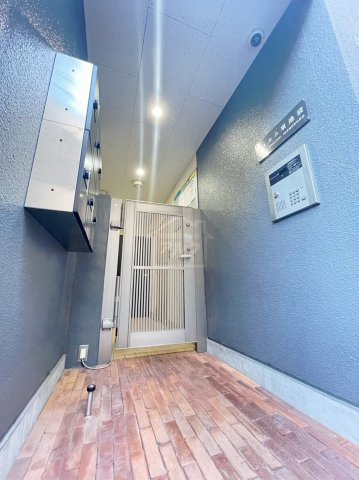 フォルム東池袋のエントランス