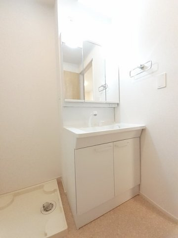 リブリオポラ　Ｃの洗面所