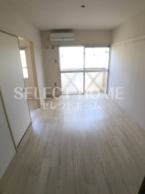  | エバーグリーンＡ | 落ち着いたエントランスです