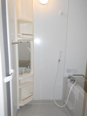 【浴室】 | サンライズ | 別のお部屋の写真です