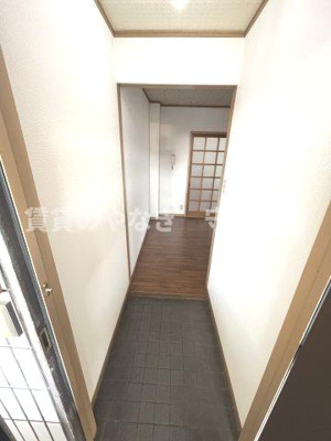 【玄関】 | ロイヤルハイツ