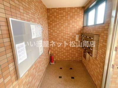 【ロビー】 | 久米ツインタワービル