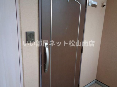 【玄関】 | 久米ツインタワービル