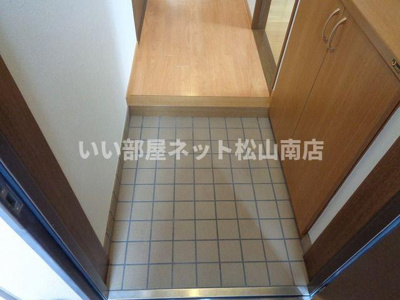 【玄関】 | 久米ツインタワービル