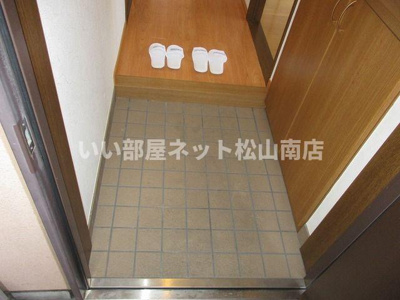 【玄関】 | 久米ツインタワービル