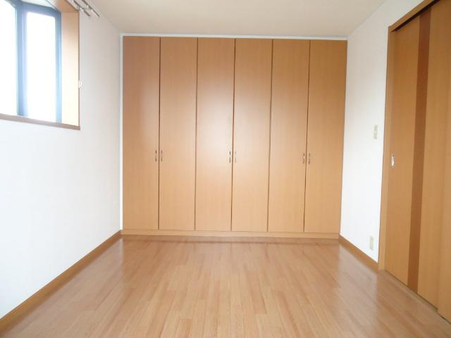 ロイヤルヒルズ青山の内装|洋室（イメージ）