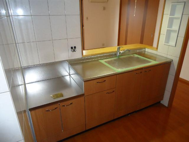 ロイヤルヒルズ青山のキッチン|キッチン（イメージ）