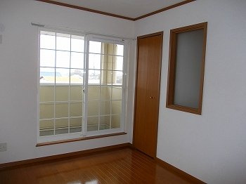 【内装】 | グレイスフルフィールドⅠ | 明るい色調の室内です