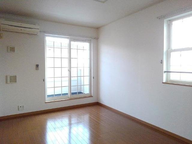 コンソラーレＢの居間・リビング