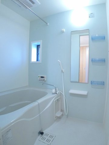 ブロード　ガーデンⅡの浴室