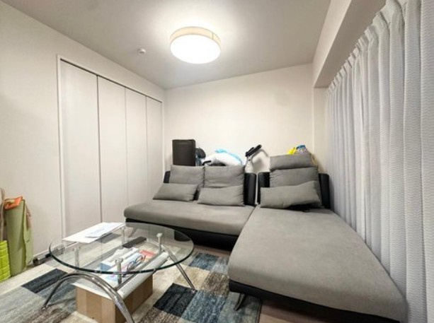 【洋室】 | コープ野村大塚 | 一日の疲れをいやしてくれる寝室。時を忘れて過ごす場所として過ごせるお部屋。