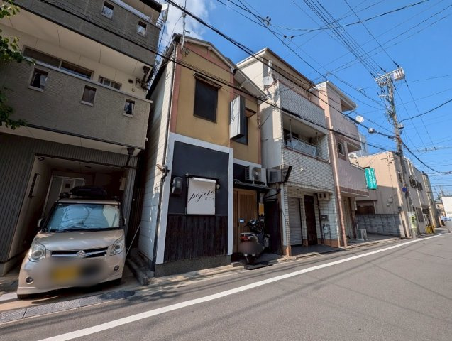 聚楽廻東町の前面道路含む現地写真