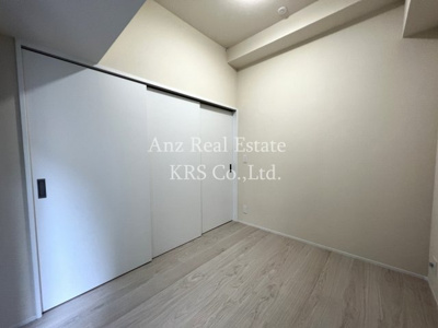 【洋室】 | ブレイブトキワチョウツー | 約4.1帖の洋室も南向きバルコニーに面してます☆