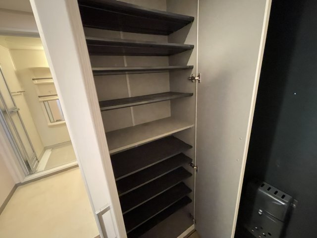 ピュアコート参番館の収納|シューズボックス