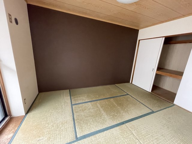 ピュアコート参番館の和室