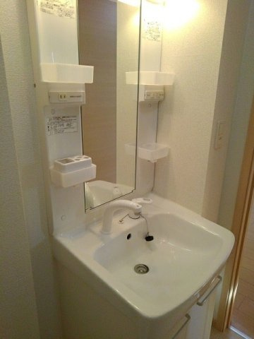 サクラヒルズの洗面所