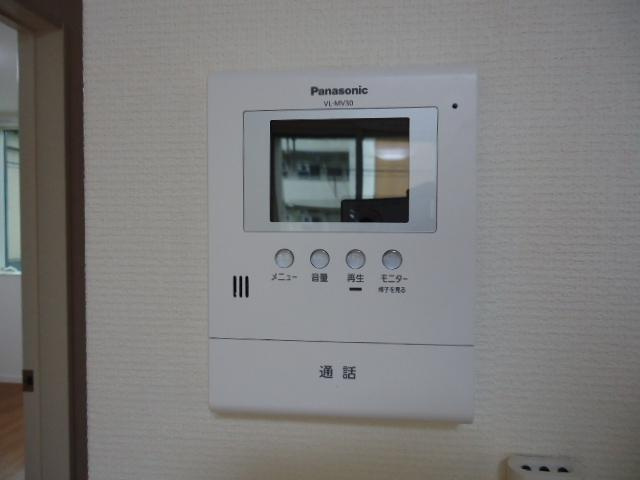 ヨーコーポ広のセキュリティ|カメラ付インターホン