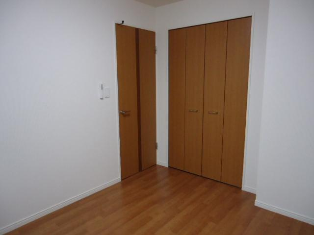 ヨーコーポ広の内装|洋室