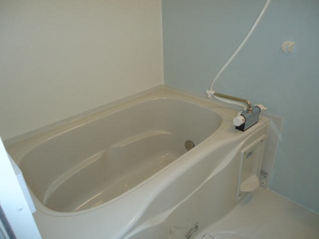 ヨーコーポ広の浴室|追炊きバスバス