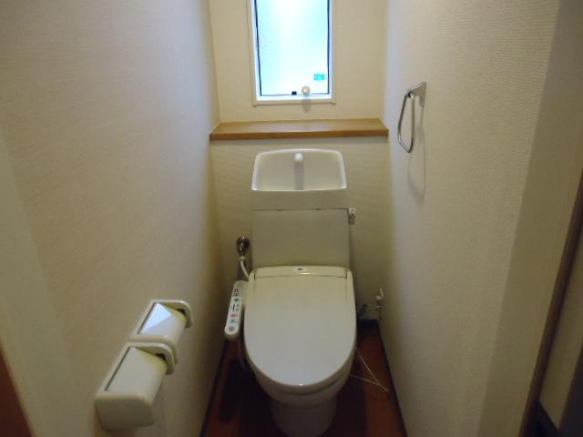 ヨーコーポ広のトイレ|シャワー付トイレ