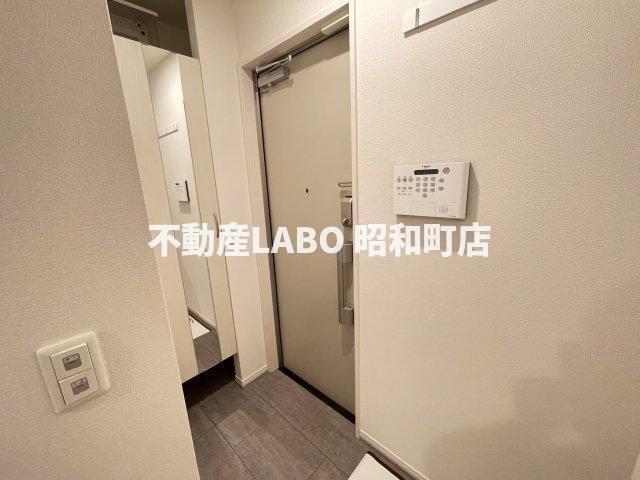 D-ROOM墨江の玄関