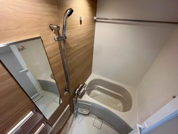 アーバンパーク川口幸町の浴室