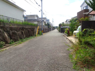 【前面道路含む現地写真】 | 川西市水明台2丁目5-39　中古一戸建て